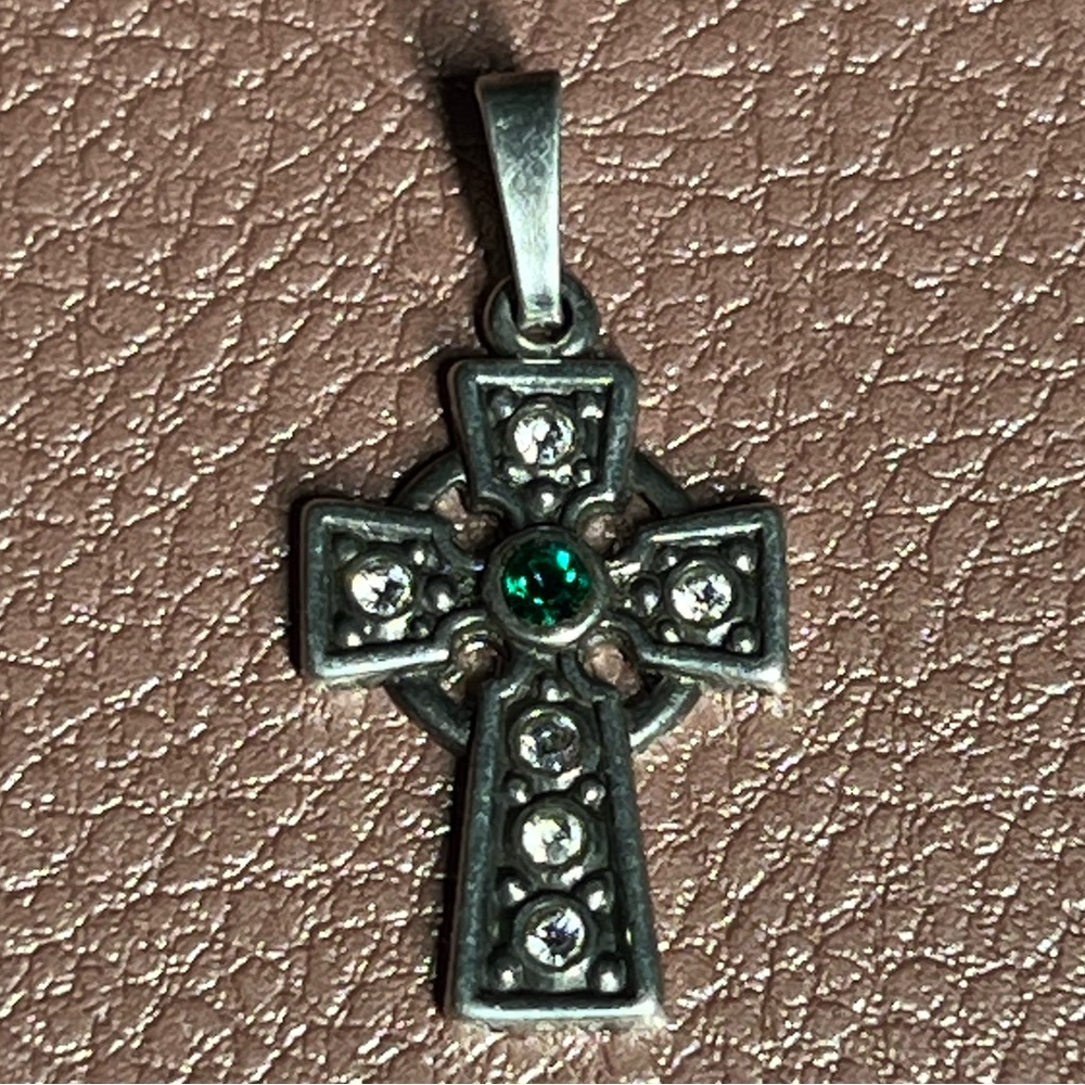 925 Celtic Ireland Cross Pendant with CZ